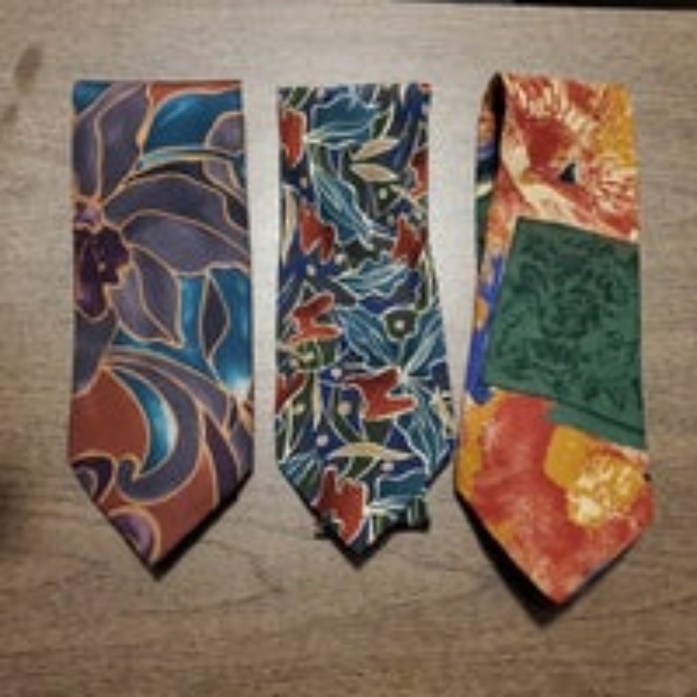3 neckties - DiMaro Elgante; Geoffrey Beene; Envoy
